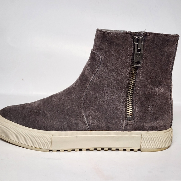 Frye Shoes - Frye Leather High Top Sneakers Gia Lug Double Zip Grigio - size 7.5